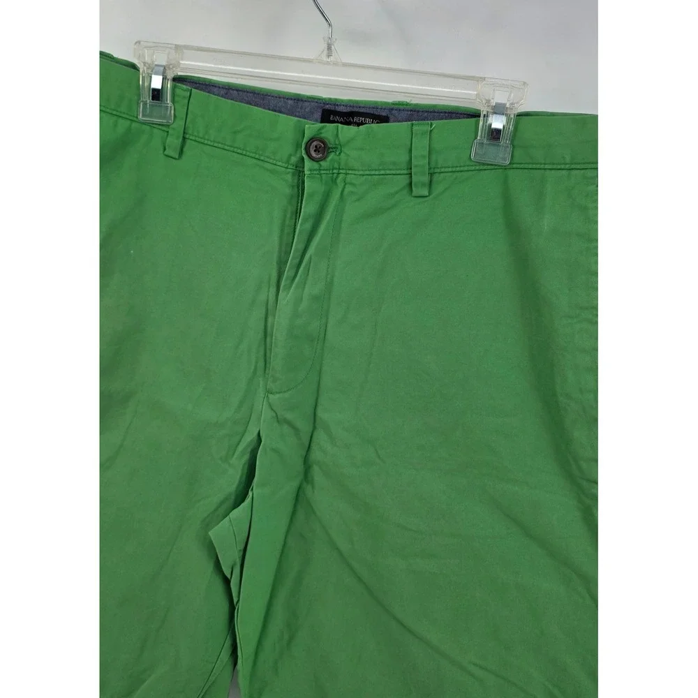 Banana Republic Mens Green Gavin Chino Shorts Size 38 Cotton Casual Summer Golf